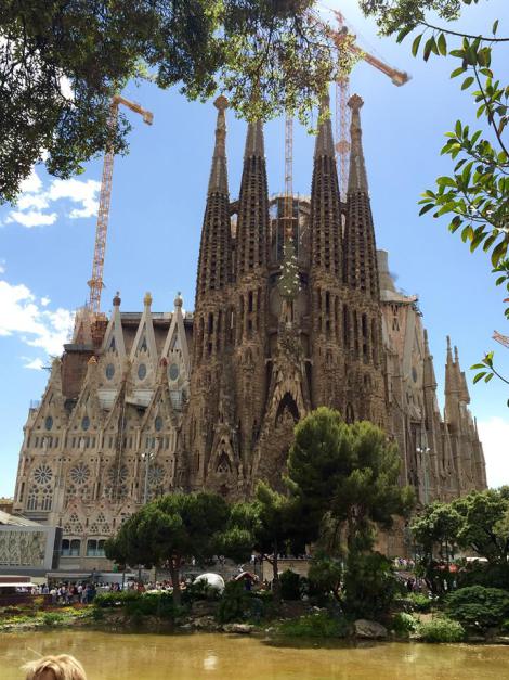 sagarada-familia-barcelona