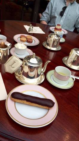 tea-party-laduree-paris