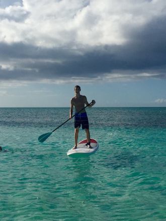 turks-and-cacios-paddle-boarding